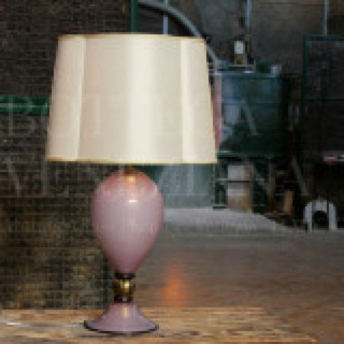 lampadario-murano-lampada-rosa-solido.jpg