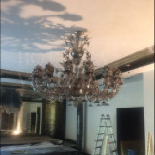 Originale lampadario in stile rezzonico modello teschi in vetro soffi