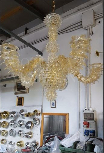 lampadario-murano-rostro-oro-stiloso.jpg