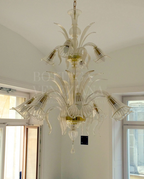 Lampadario murano modello furoz in vetro soffiato cristallo e foglia 