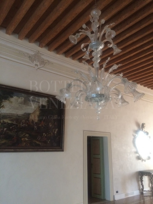 Lampadario in vetro soffiato di murano modello palladio colore crista