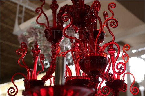 lampadario-murano-rosso-particolare-splendido.jpg