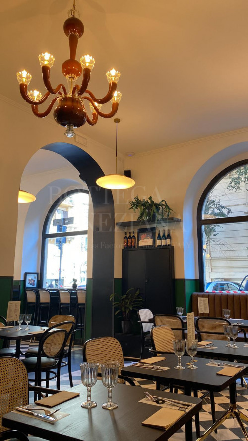 Lampadario in vetro soffiato di murano colore ambra cristallo decorat