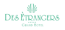 Des Etrangers