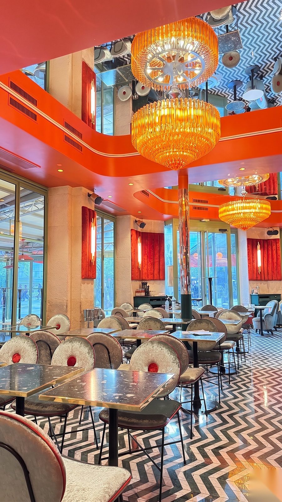 Afrodite per Café Rive Droite - Aperitivo energy — Parigi