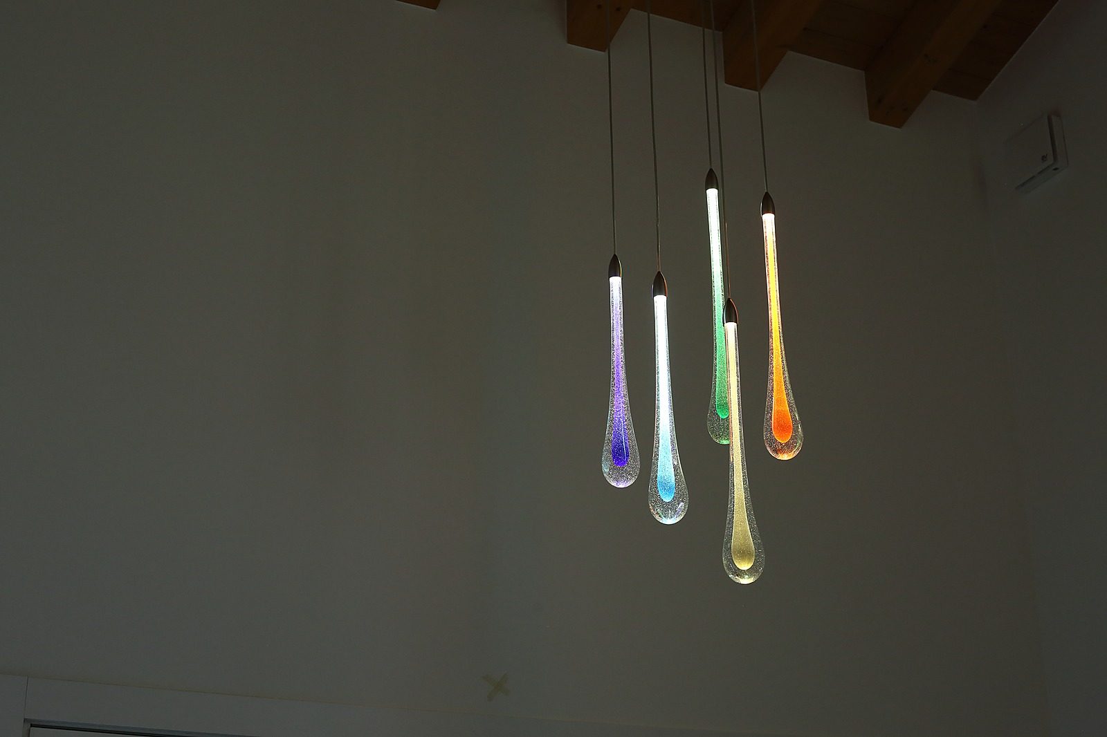 Private residence in Udine with Goccia pendants