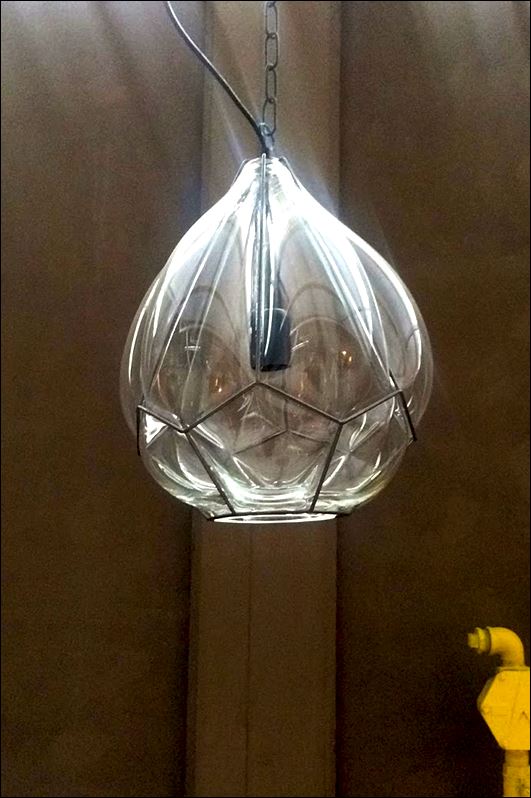 Bottega Veneziana | Sospensione modello GOCCIA-SOS in vetro soffiato di Murano